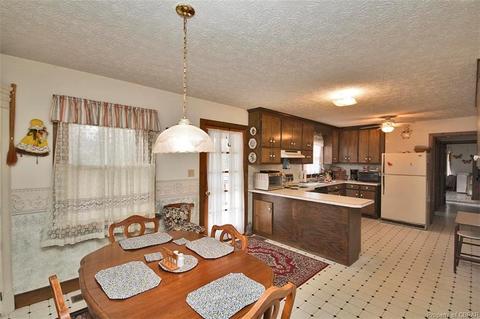 160 Alpha Omega Ln, Dutton, VA 23050 photo 9