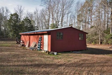 160 Alpha Omega Ln, Dutton, VA 23050 photo 23