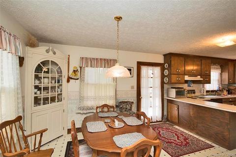 160 Alpha Omega Ln, Dutton, VA 23050 photo 10
