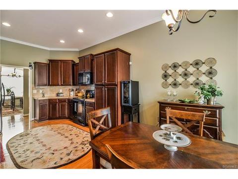 9818 Brading Ln, Midlothian, VA 23112 photo 10