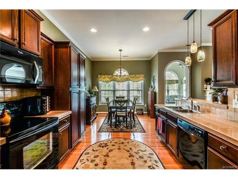 9818 Brading Ln, Midlothian, VA 23112 photo 9