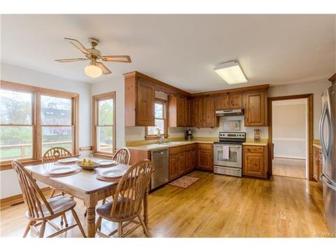 2221 Corner Rock Rd, Midlothian, VA 23113 photo 13