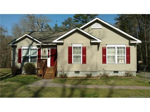 12402 Pine Trl, Gloucester, VA 23061 photo 1
