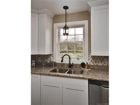 8340 Ark Rd, Gloucester, VA 23061 photo 14