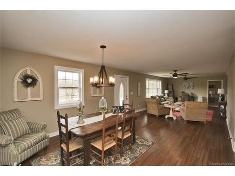 8340 Ark Rd, Gloucester, VA 23061 photo 17