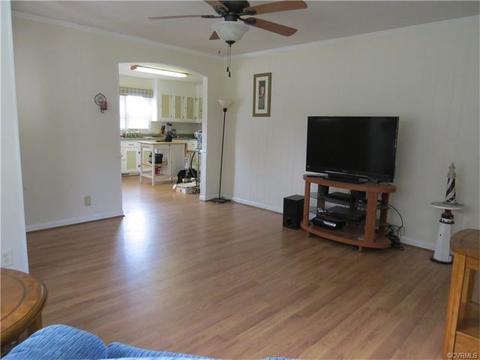 50 Gordon Dr, Weems, VA 22576 photo 13