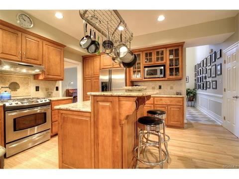 6208 Lansgate Rd, Midlothian, VA 23112 photo 4