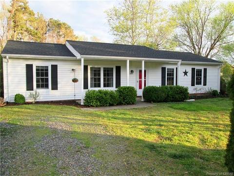 6824 Cedar Lake Dr, Gloucester, VA 23061 photo 1