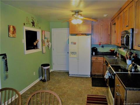6824 Cedar Lake Dr, Gloucester, VA 23061 photo 12