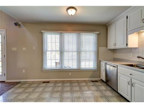 8371 Marc Gregory Ct, Mechanicsville, VA 23116 photo 15