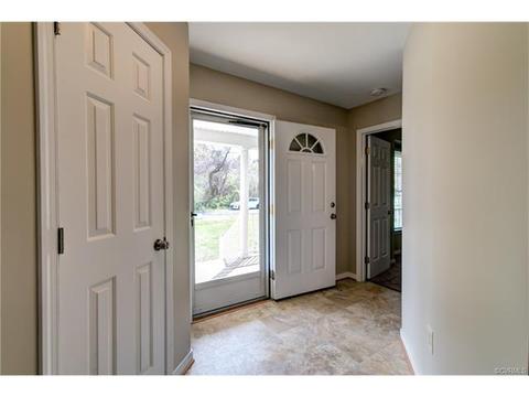 8371 Marc Gregory Ct, Mechanicsville, VA 23116 photo 4