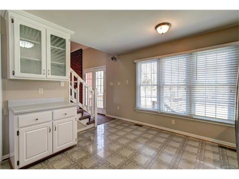 8371 Marc Gregory Ct, Mechanicsville, VA 23116 photo 10