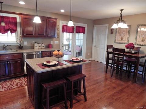5732 Whisper Dr, Sutherland, VA 23885 photo 4