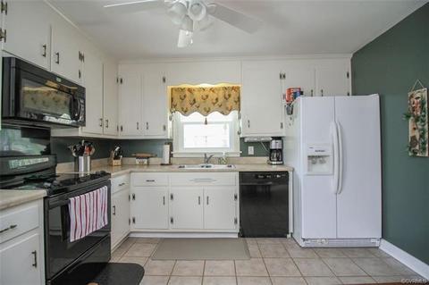 2139 Tower Hill Rd, Powhatan, VA 23139 photo 5