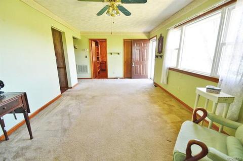 27416 Strawberry Hill Rd, Rhoadesville, VA 22542 photo 5