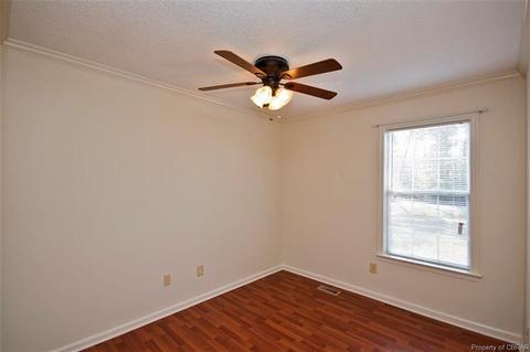 8036 Kitchener Dr, Gloucester, VA 23061 photo 17