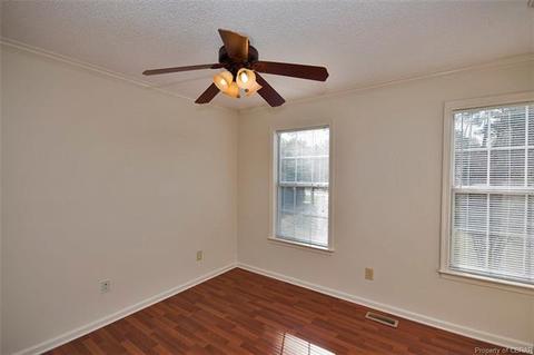 8036 Kitchener Dr, Gloucester, VA 23061 photo 16