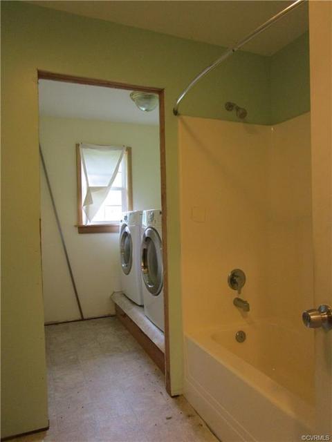 1915 Diggstown Rd, Bumpass, VA 23024 photo 8