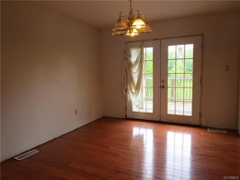 1915 Diggstown Rd, Bumpass, VA 23024 photo 4