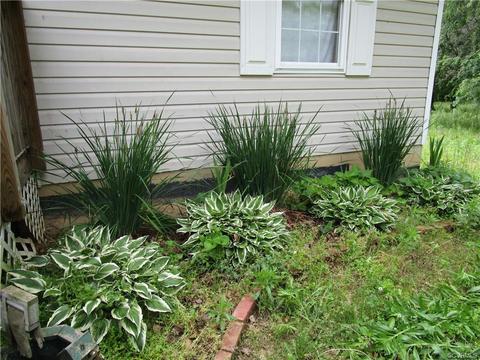 1915 Diggstown Rd, Bumpass, VA 23024 photo 2