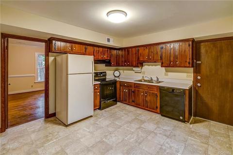1812 Featherstone Dr, Midlothian, VA 23113 photo 16