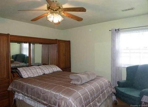 3 Marldale Dr, Hampton, VA 23666 photo 3