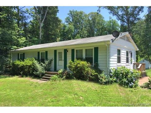 32 Circle St, Lancaster, VA 22503 photo 1