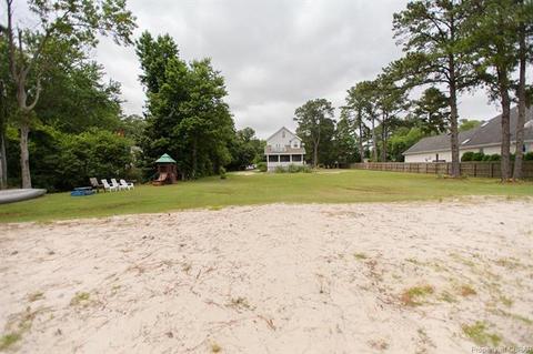 8774 Blue Gate Ln, Hayes, VA 23072 photo 9