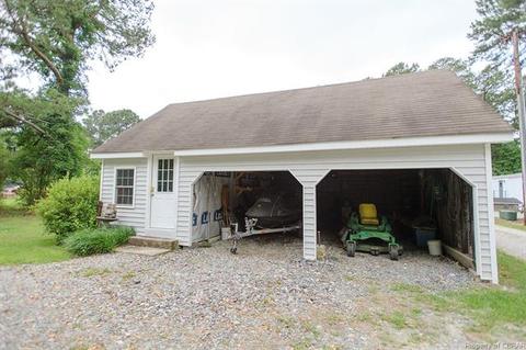 8774 Blue Gate Ln, Hayes, VA 23072 photo 17