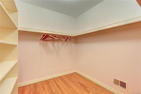 10701 Cherokee Rd, Midlothian, VA 23113 photo 28