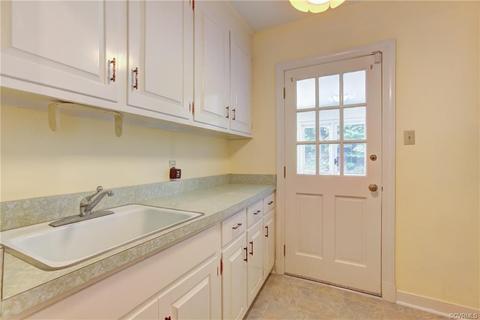 10701 Cherokee Rd, Midlothian, VA 23113 photo 29