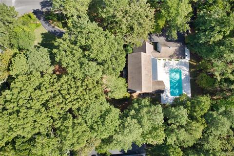 10701 Cherokee Rd, Midlothian, VA 23113 photo 6