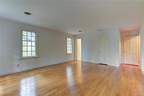 10701 Cherokee Rd, Midlothian, VA 23113 photo 35