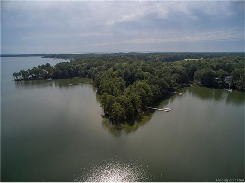 577 Cove Colony Rd, Lancaster, VA 22503 photo 3