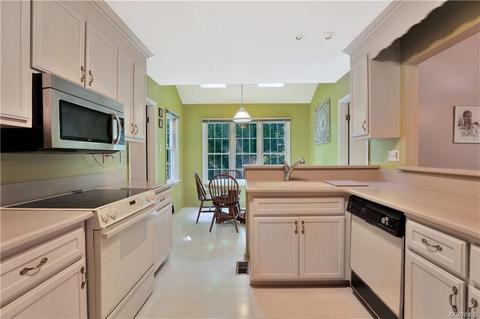 14607 Mill Spring Cir, Midlothian, VA 23112 photo 11