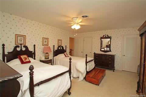 122 The Grn, Weems, VA 22576 photo 43