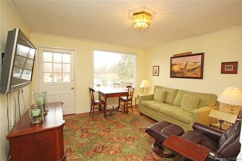 122 The Grn, Weems, VA 22576 photo 28