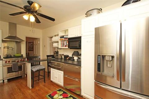122 The Grn, Weems, VA 22576 photo 23