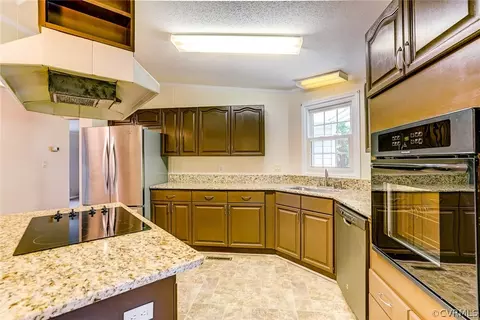 17684 Baltimore Rd, Dewitt, VA 23840 photo 11
