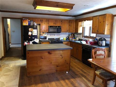 2016 Judes Ferry Rd, Powhatan, VA 23139 photo 9