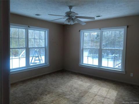 6431 Marshall Way, Gloucester, VA 23061 photo 9