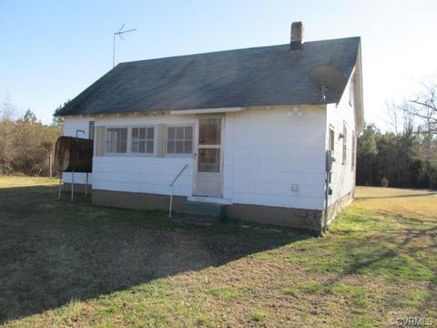 19701 Rowanty Ct, Carson, VA 23830 photo 5