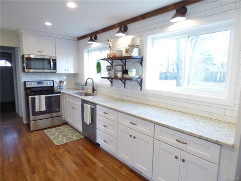 1041 Warminster Dr, Midlothian, VA 23113 photo 8