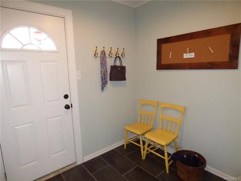 1041 Warminster Dr, Midlothian, VA 23113 photo 13