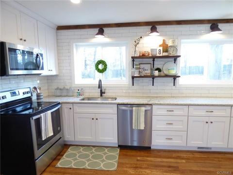 1041 Warminster Dr, Midlothian, VA 23113 photo 7