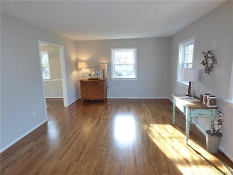 1041 Warminster Dr, Midlothian, VA 23113 photo 11