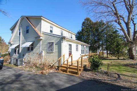 3748 Weems Rd, Weems, VA 22576 photo 4
