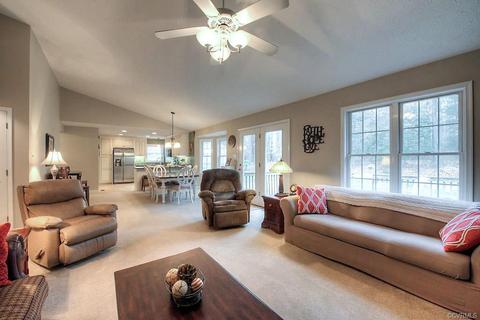 6028 Pine Rd, Quinton, VA 23141 photo 14