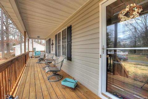 6028 Pine Rd, Quinton, VA 23141 photo 8