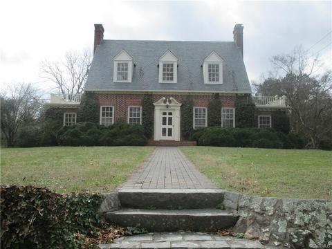 300 E 5th Ave, Kenbridge, VA 23944 photo 1